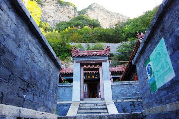 热点剖析（载向五门官道西）指哪个生肖